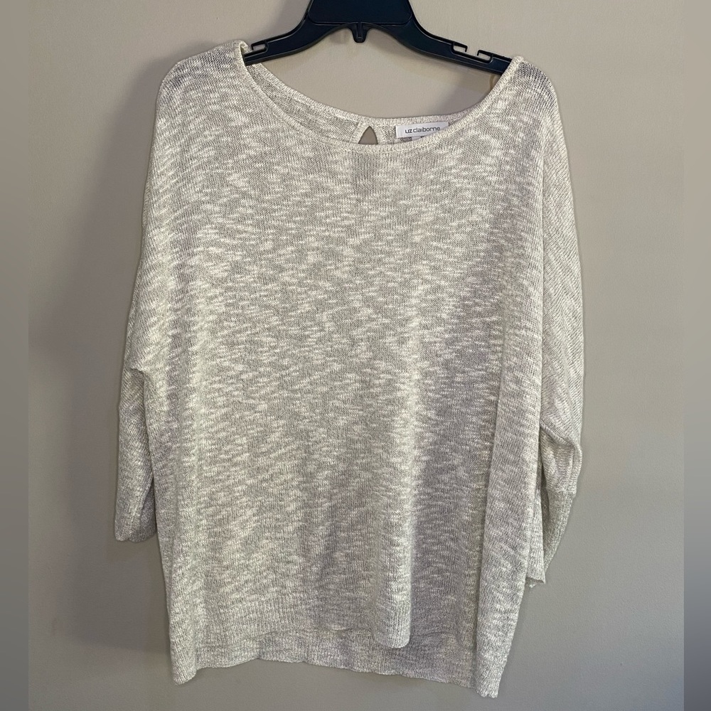 Liz Claiborne lightweight Sweater with Shimmer in White/Gray/Silver Size XL